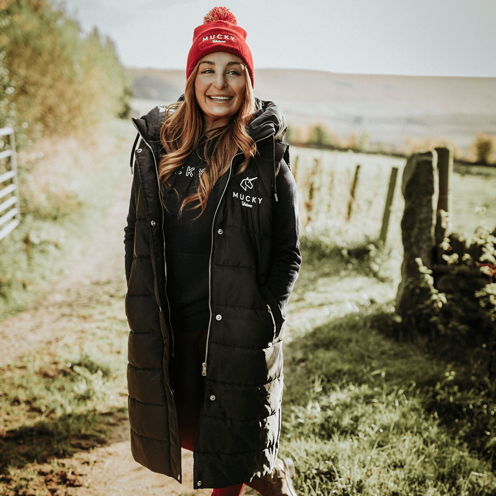 MU Longline Black Riding Gilet